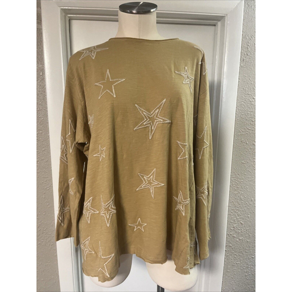 Embroidered blouse by Kyla Seo - Picture 7 of 10